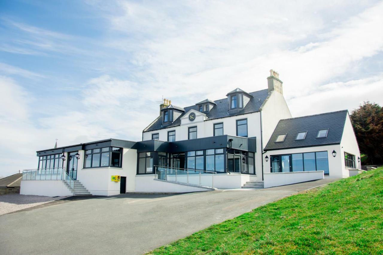 The Knowes Hotel & Restaurant Macduff Exterior photo